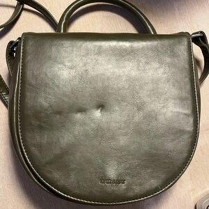 Matt & Nat shoulder bag in olive green